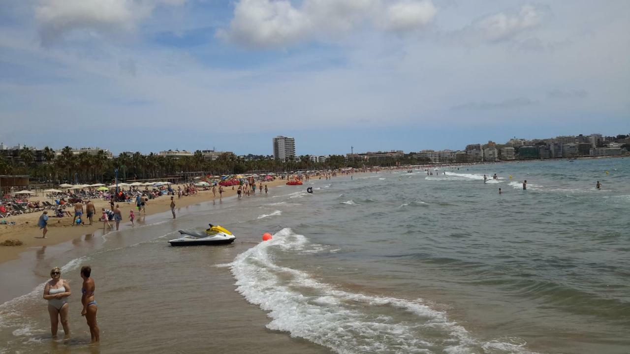 Apartment In Salou, Escaladei Екстериор снимка