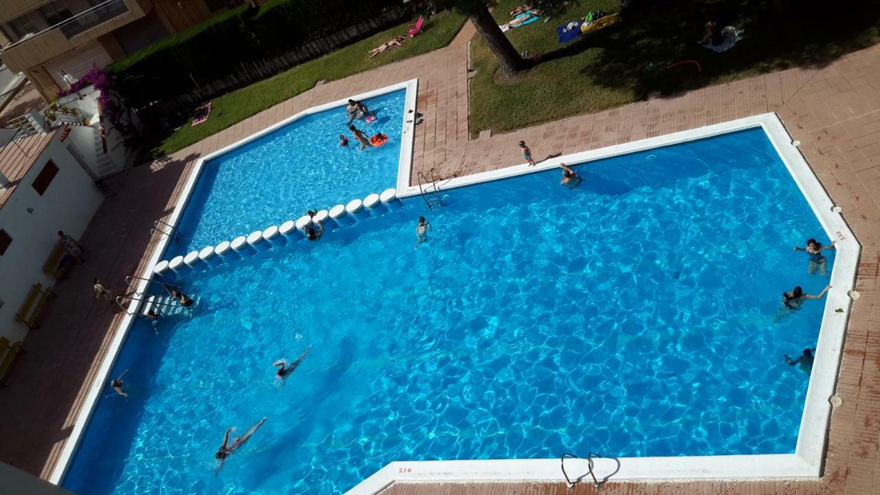 Apartment In Salou, Escaladei Екстериор снимка