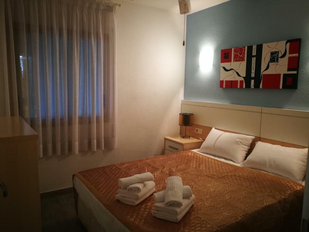 Apartment In Salou, Escaladei Екстериор снимка